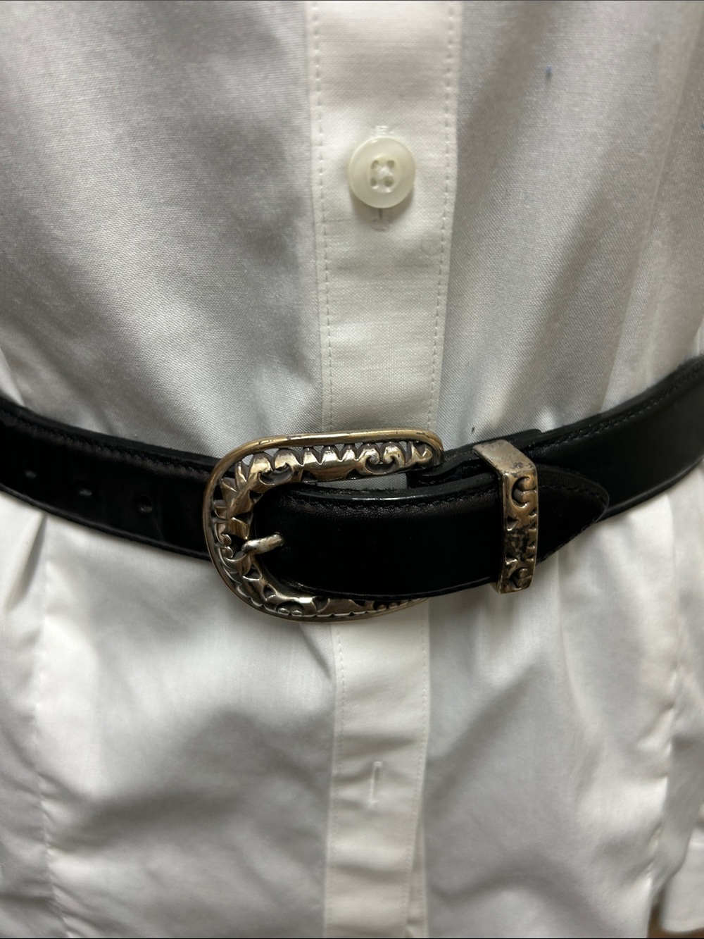 Vintage 90’s Brighton black leather belt with silver accents